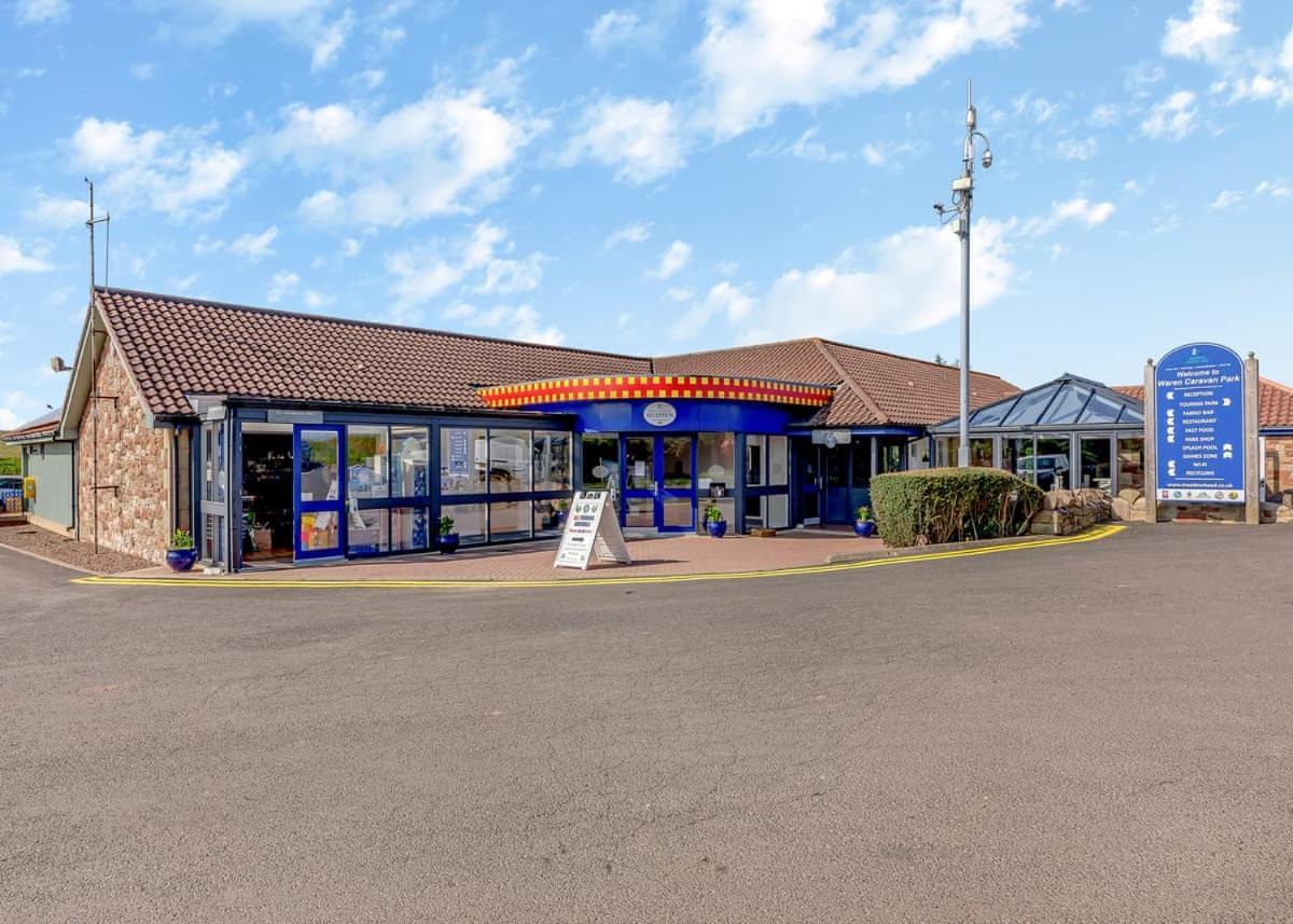 Waren Caravan Park Bamburgh Eksteriør bilde