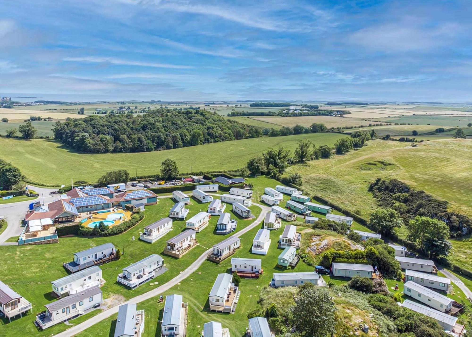 Waren Caravan Park Bamburgh Eksteriør bilde